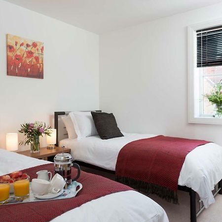 Abbey View Apartment วิทบี ภายนอก รูปภาพ